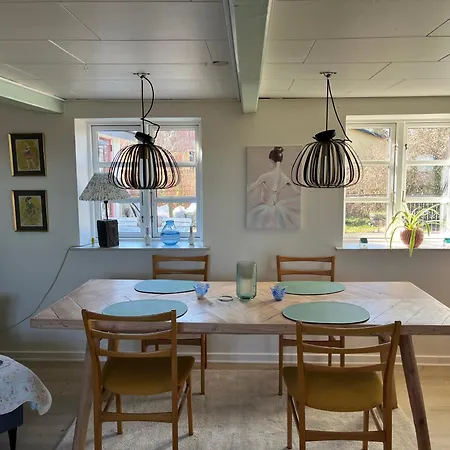 Bed & Breakfast Boots And Bikes Neksø